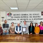 Gobierno de Villaflores recibe constancia del Registro Nacional de Archivos