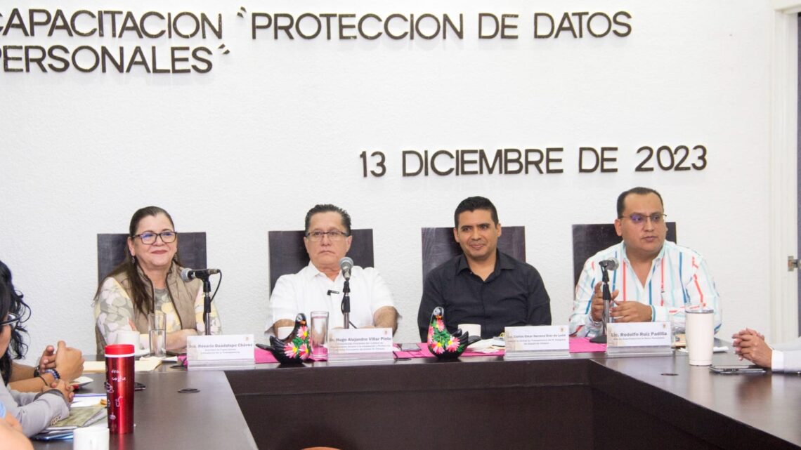 Participan trabajadores del Congreso del Estado en curso: “Protección de Datos Personales”