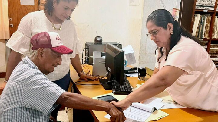 DIF Villaflores realiza campaña de “Registros Extemporáneos del Adulto Mayor”