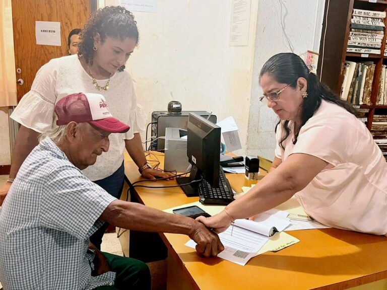 DIF Villaflores realiza campaña de “Registros Extemporáneos del Adulto Mayor”