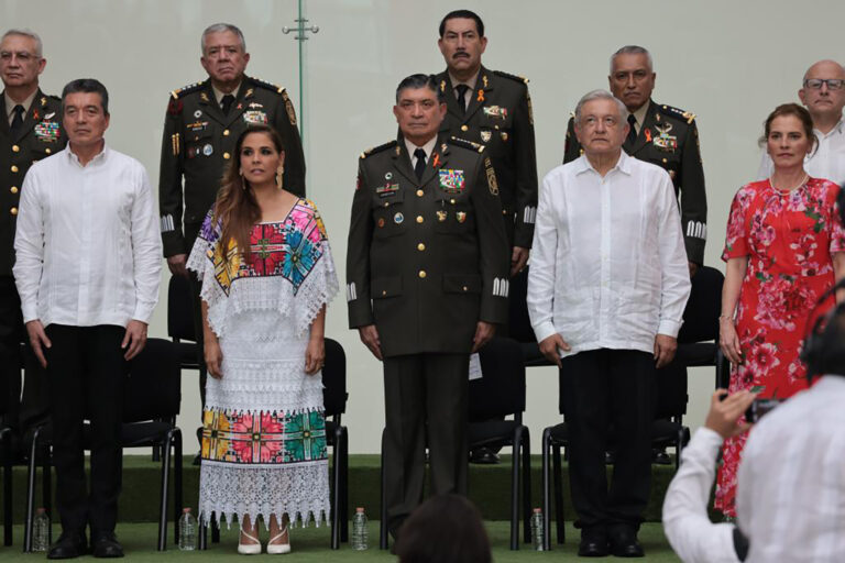 Acompaña Rutilio Escandón al presidente AMLO en la inauguración del Aeropuerto Internacional de Tulum