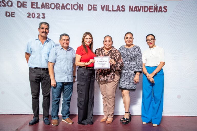 AYUNTAMIENTODE TAPACHULA REALIZA PRIMER CONCURSO DE VILLAS NAVIDEÑAS