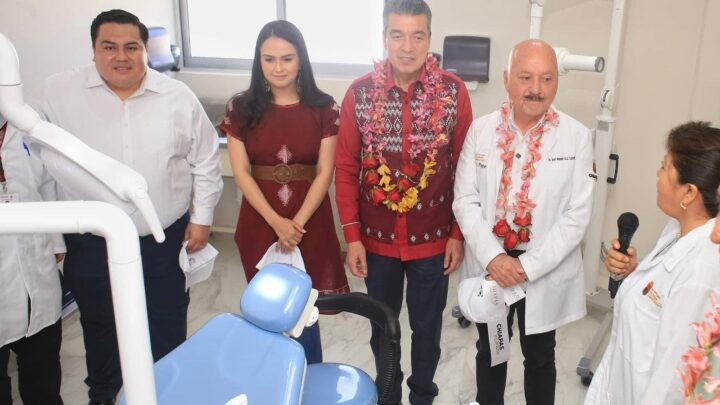 Dr. Cundapí acompaña al Gobernador en la Inauguración del Centro de Salud Urbano en Osumacinta