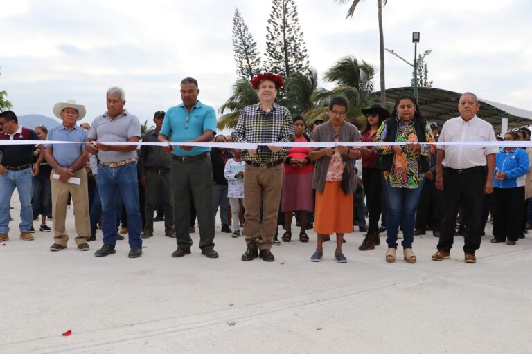 En Benito Juárez Mariano Rosales inaugura calles