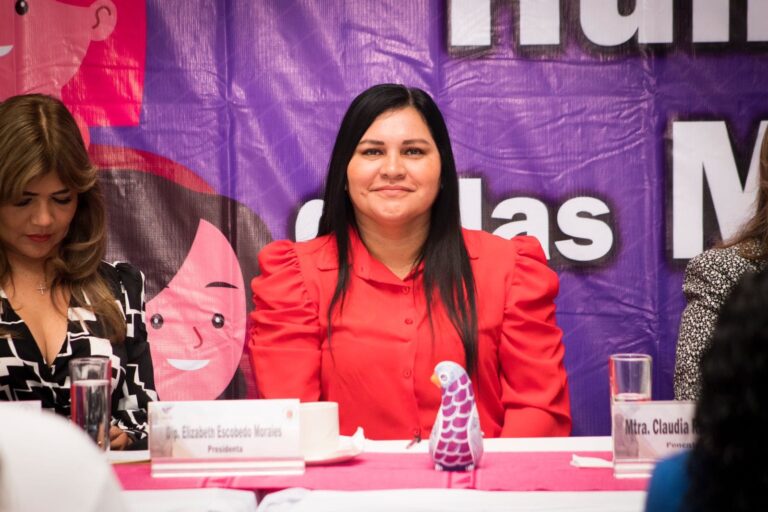 Congreso del Estado lleva a cabo conferencia: Derechos Humanos de las Mujeres»