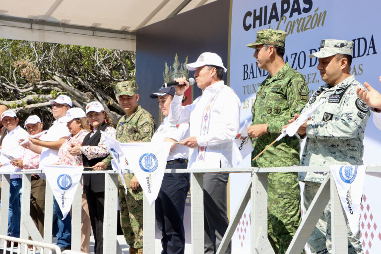 Encabeza Rutilio Escandón banderazo de salida de 213 patrullas para fortalecer la seguridad de Chiapas