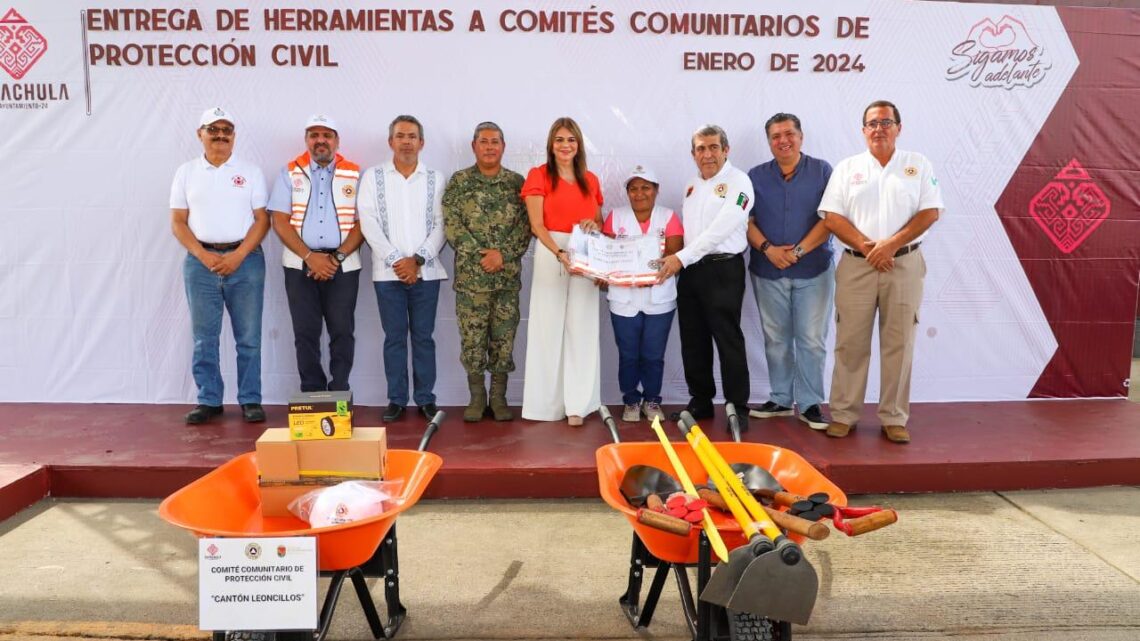 AYUNTAMIENTO Y GOBIERNO DEL ESTADO EQUIPA COMITÉS COMUNITARIOS DE PROTECCIÓN CIVIL EN TAPACHULA