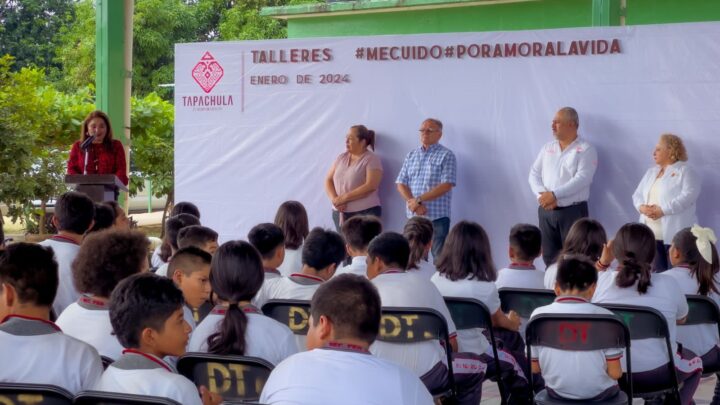 AYUNTAMIENTO DE TAPACHULA REALIZÓ TALLERES SOBRE SALUD MENTAL PARA ESTUDIANTES DE SECUNDARIA