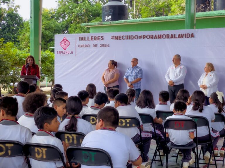 AYUNTAMIENTO DE TAPACHULA REALIZÓ TALLERES SOBRE SALUD MENTAL PARA ESTUDIANTES DE SECUNDARIA