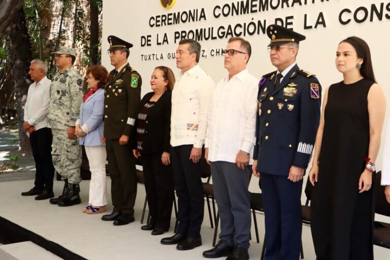 Asiste Dip. Flor Esponda al 107 aniversario de la promulgación de la Constitución de 1917