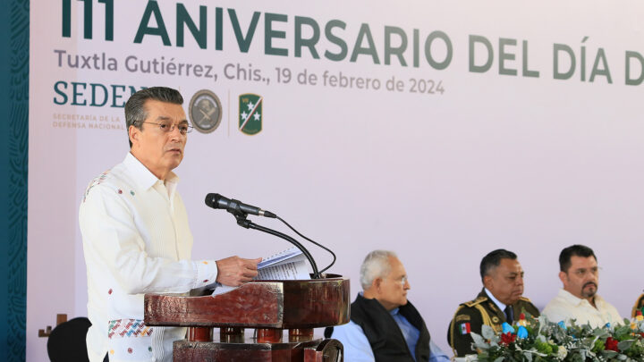 Conmemoran en Chiapas el CXI Aniversario del Día del Ejército Mexicano; asiste Rutilio Escandón
