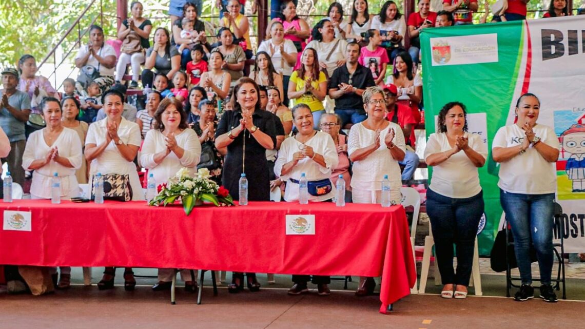 ASISTE GLADIOLA SOTO SOTO COMO INVITADA A DEMOSTRACIÓN DE ESCOLTAS DE PREESCOLAR