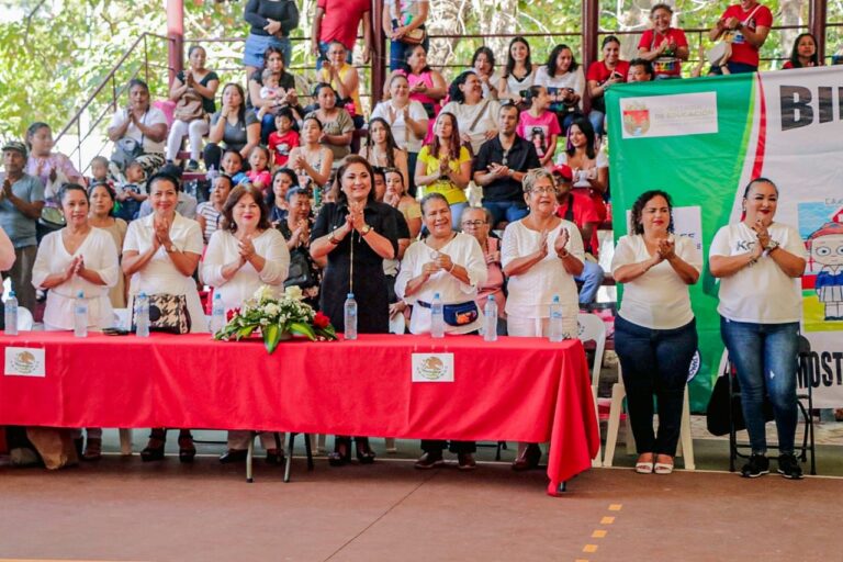 ASISTE GLADIOLA SOTO SOTO COMO INVITADA A DEMOSTRACIÓN DE ESCOLTAS DE PREESCOLAR