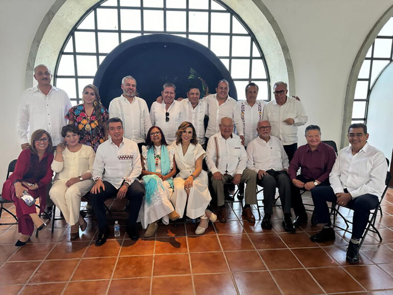 Encabeza AMLO reunión de seguimiento a federalización del Sistema de Salud; participa Rutilio Escandón