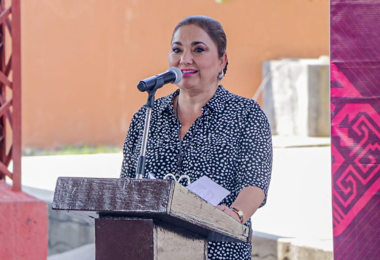 REALIZAN BRIGADA DE SALUD EN ESCUELA PRIMARIA EMILIANO ZAPATA