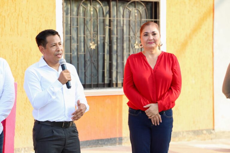 INAUGURAN PAVIMENTACIÓN MIXTA DE CALLES EN COLONIA MARCELÍN