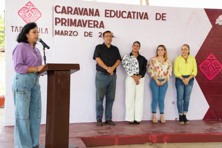 NIÑOS DEL NIVEL PRIMARIA PARTICIPAN EN LA CARAVANA EDUCATIVA