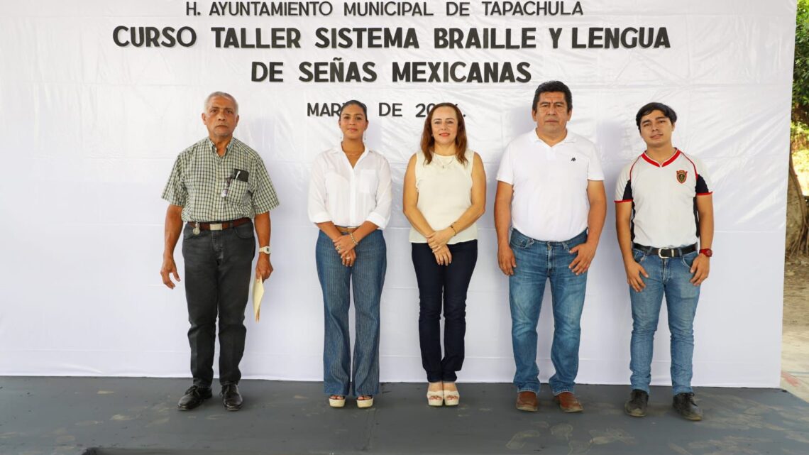 IMPARTEN CURSO DE LENGUA DE SEÑAS Y SISTEMA BRAILLE