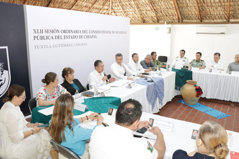 Rutilio Escandón y Luis Rodríguez Bucio encabezan 1ª. Sesión del Consejo Estatal de Seguridad Pública de Chiapas