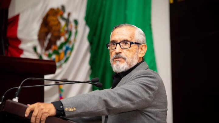 Presenta el Dip. de Morena, Raúl Eduardo Bonifaz, una Iniciativa para reformar el Artículo 41 de la Ley del Servicio Civil del Estado y municipios de Chiapas, para garantizar la estabilidad en el empleo de los trabajadores
