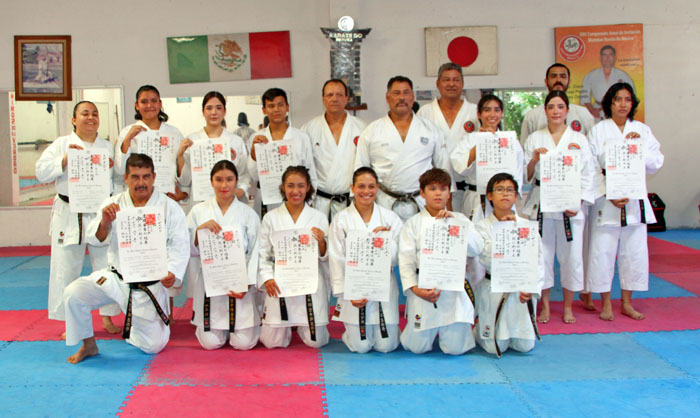 Shotokan Karate Do México entrega oficialmente certificados internacionales de Cintas Negras y Grados Mayores