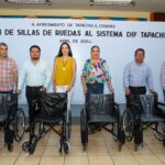 AYUNTAMIENTO ATESTIGUA DONACIÓN DE SILLAS DE RUEDAS AL SDIF TAPACHULA