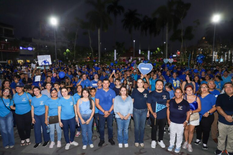 AYUNTAMIENTO DE TAPACHULA Y SDIF, REALIZAN CAMINATA AZUL “MÁS AMOR Y MÁS EMPATÍA”