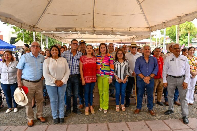 REALIZAN 2º. FESTIVAL INTERNACIONAL DEL MANGO ATAULFO DEL SOCONUSCO EN TAPACHULA