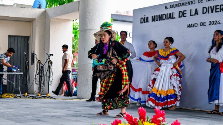 CONMEMORA AYUNTAMIENTO DIA MUNDIAL DE LA DIVERSIDAD CULTURAL EN TAPACHULA