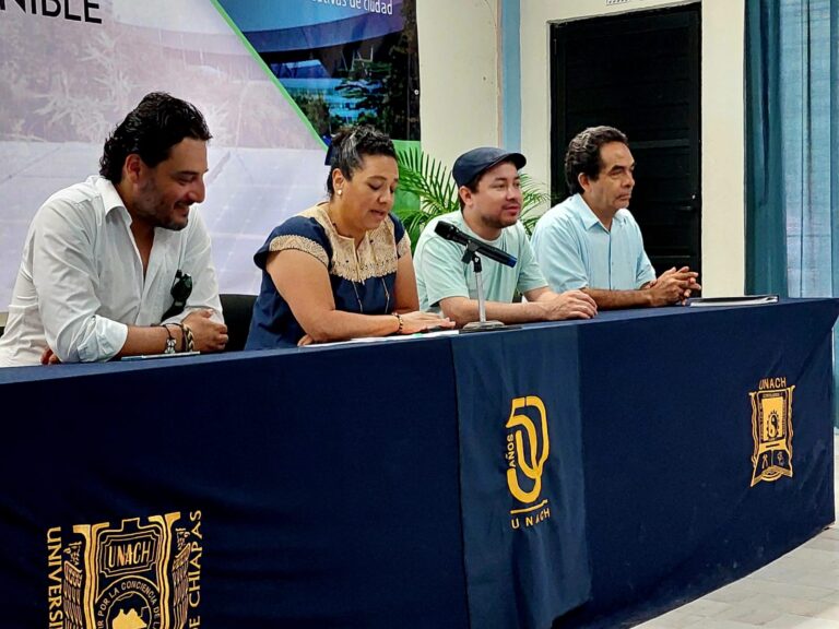 Realizan estudiantes de Colombia y de la Universidad Autónoma de Guadalajara estancia académica en la UNACH