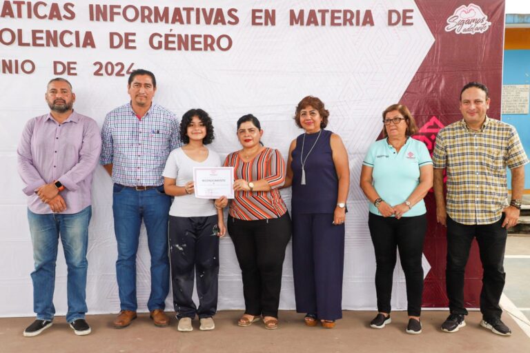 REALIZA AYUNTAMIENTO PLÁTICAS FORMATIVAS EN MATERIA DE VIOLENCIA DE GÉNERO EN TAPACHULA