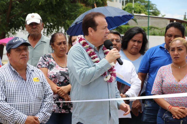 Mariano Rosales Entrega Parque en Huanacaxtle