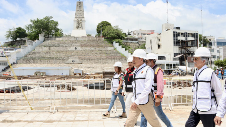 Constata Rutilio Escandón avances en la reconstrucción del Parque Morelos Bicentenario de Tuxtla Gutiérrez