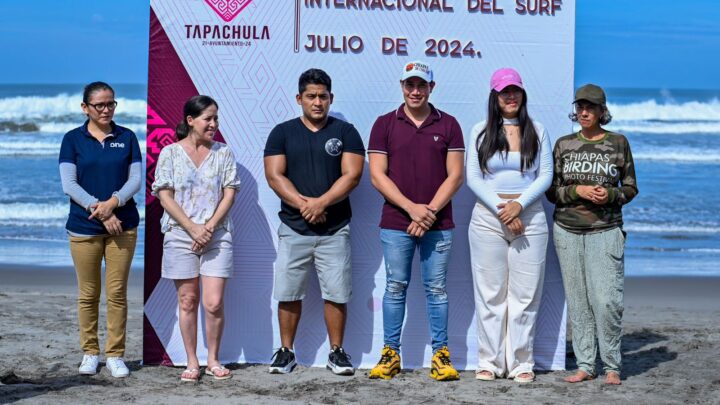 CON LIMPIEZA DE PLAYAS AYUNTAMIENTO DE TAPACHULA CONMEMORA DÍA INTERNACIONAL DEL SURF