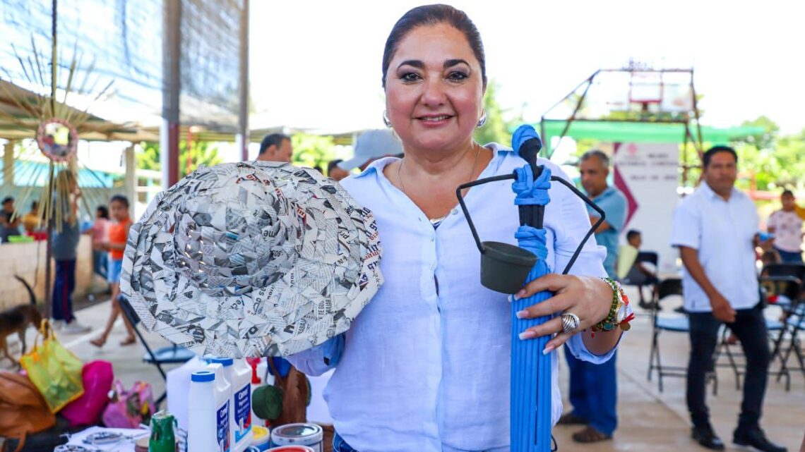 LLEVA AYUNTAMIENTO DE TAPACHULA BRIGADA “MUJER ESTAMOS CONTIGO” A EJIDO FRANCISCO I. MADERO