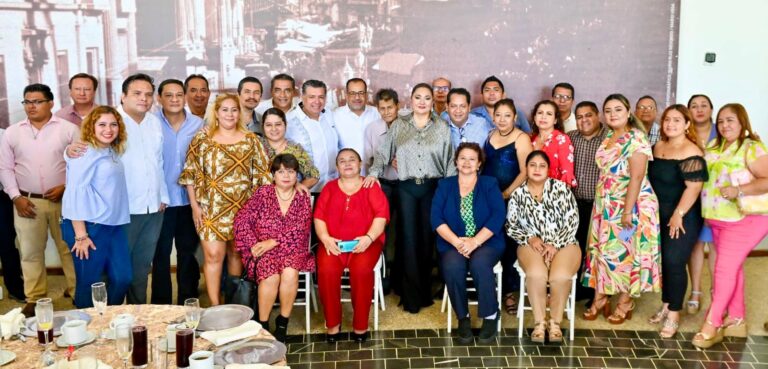 CONMEMORA AYUNTAMIENTO DE TAPACHULA DÍA DEL ABOGADO