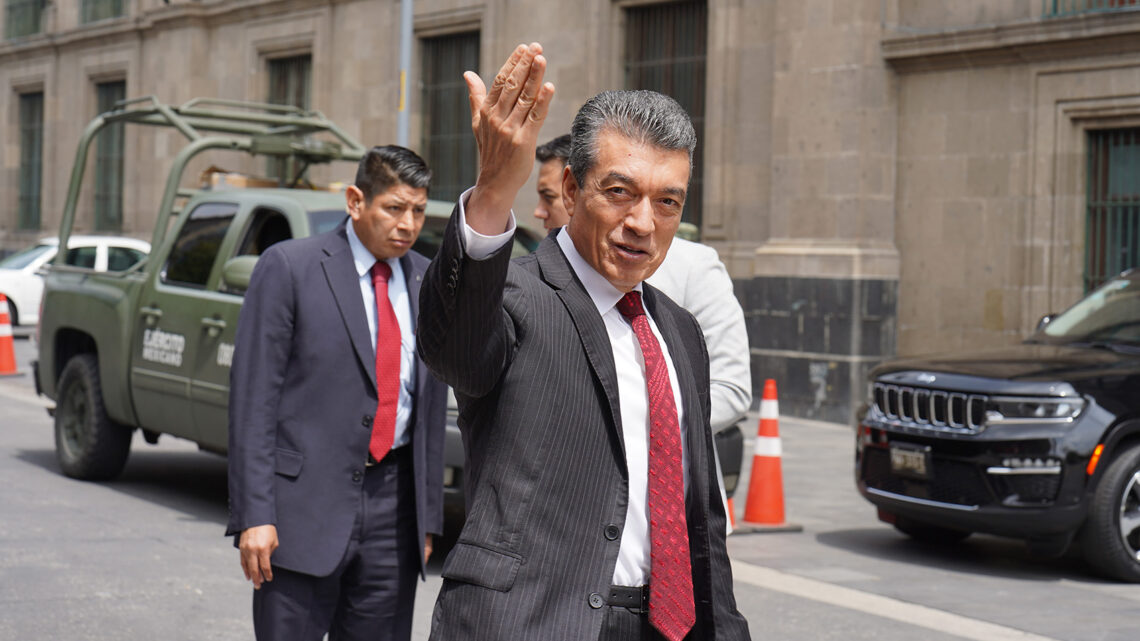 Rutilio Escandón agradece a AMLO por mantener el diálogo y la unidad con el magisterio chiapaneco