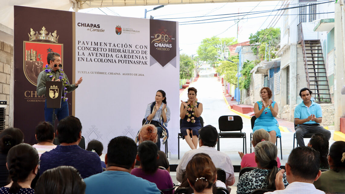 Rutilio Escandón inaugura pavimentación en la colonia Potinaspak, de Tuxtla Gutiérrez