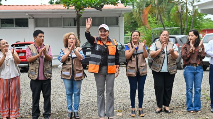 AYUNTAMIENTO INICIA OBRA DE PAVIMENTACIÓN HIDRÁULICA EN COLONIA OCTAVIO PAZ