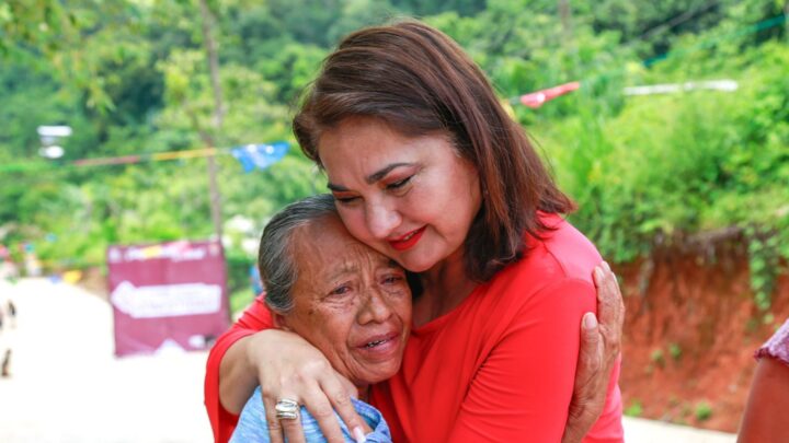 LA CUARTA TRANSFORMACIÓN LLEGÓ A LA COLONIA DOS ARROYOS, SEGUIREMOS TRABAJANDO CON HONESTIDAD: GLADIOLA SOTO SOTO