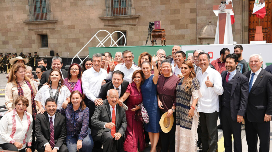 Es un honor haber gobernado al lado del mejor presidente de México, Andrés Manuel López Obrador: Rutilio Escandón