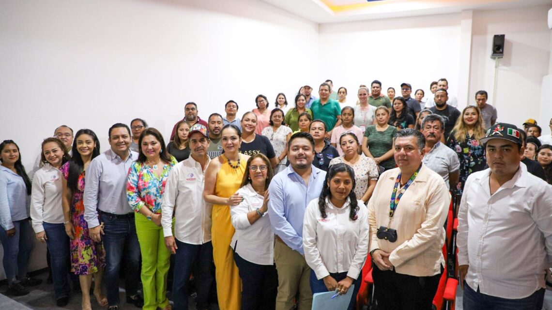 AYUNTAMIENTO Y DIF TAPACHULA IMPARTEN CONFERENCIA “LA EQUINOTERAPIA COMO APOYO EN LA DISCAPACIDAD”