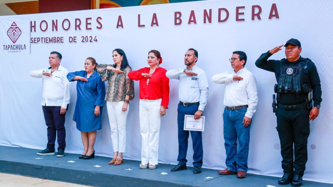 ESTUDIANTES DEL COBACH 255 DE PUERTO MADERO RECIBEN RECONOCIMIENTO DEL AYUNTAMIENTO DE TAPACHULA