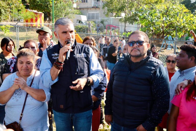 Destaca Angel Torres participación social en embellecimiento del parque en Las Granjas