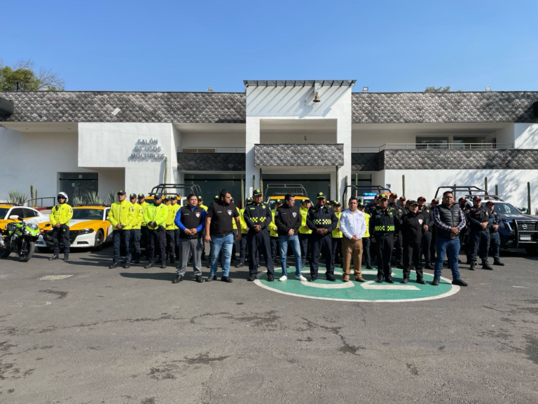 Recuperación de espacios en Álvaro Obregón: Retiro de motocicletas para garantizar movilidad segura