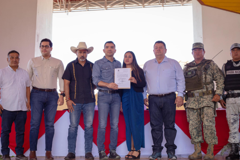 En Chiapas se trabaja en unidad para garantizar la paz y gobernabilidad: Luis Ignacio Avendaño Bermúdez.