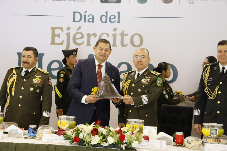 Ejército Mexicano garantiza la paz y la soberanía nacional: Armenta