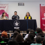 IJMP y Policía Cibernética de Puebla capacitan a estudiantes en prevención de delitos digitales