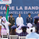 Eduardo Ramírez encabeza ceremonia por el Día de la Bandera en Chiapas