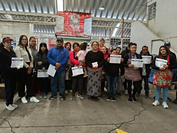 Fortalece San Pedro Cholula la Seguridad con Comerciantes a través del Programa “Vecino Vigilante”.